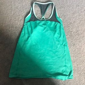 Nike workout tank